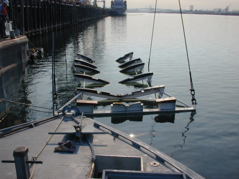 33Cradlemovedslowlyfrombeneathboats.jpg