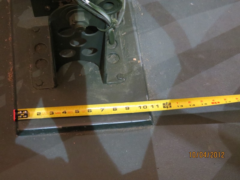 DaveSOAradarmastwidthofbaseplate10.5inches.jpg