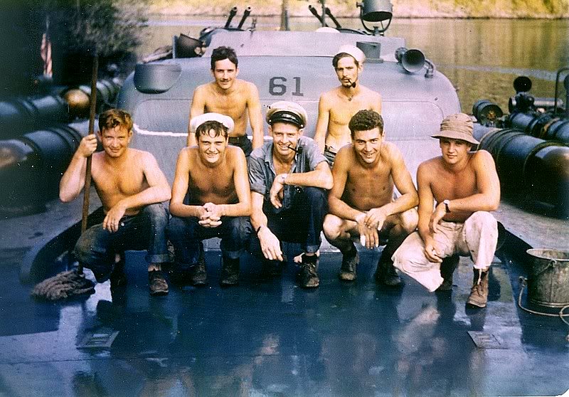 PT-61crewJuly1943-1.jpg