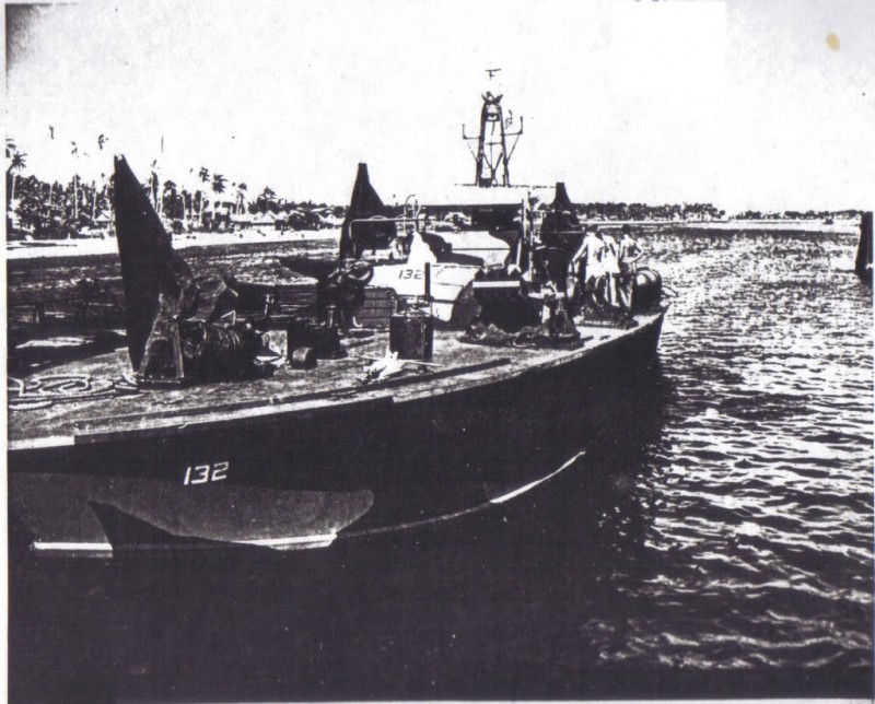 PT132RON21PIERSIDEMINDANAO1945.jpg