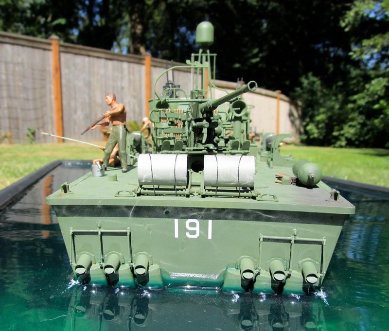 PT191DIORAMA17.jpg