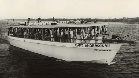 PT601RON41CAPTANDERSONVIII19621975.png