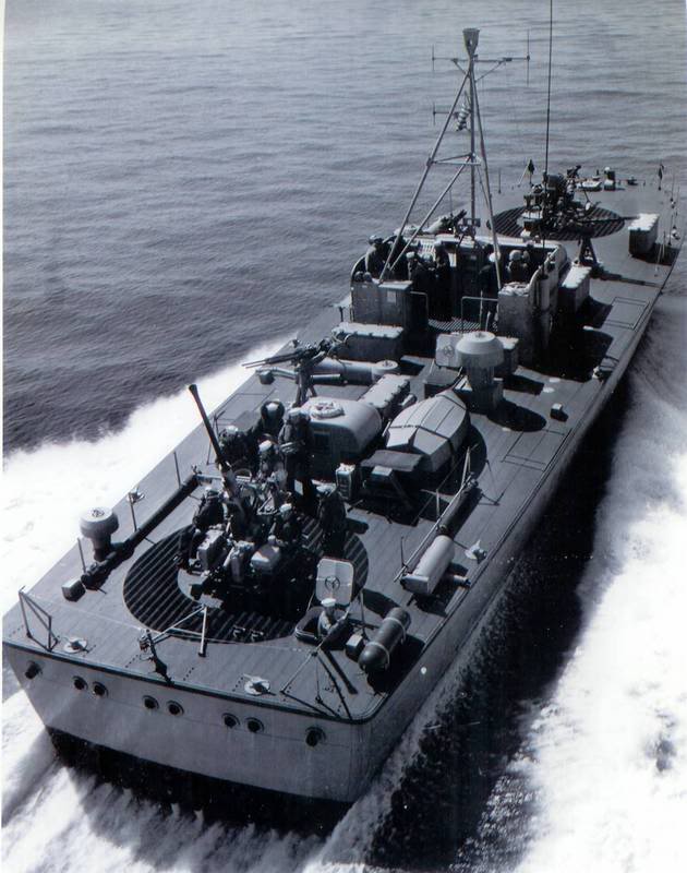 PT809SternView.jpg