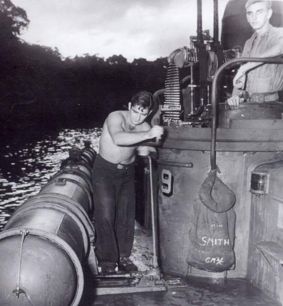 PT_Boat_Elco_103_Class_Turret_Photo_Scan_PT_149.jpg