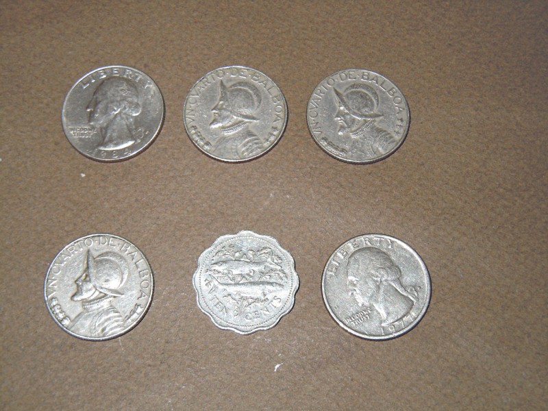 PanamanianCoins6893X.jpg