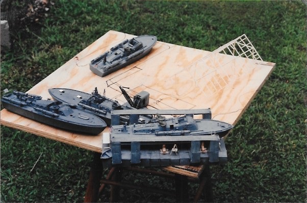 TulagiEngineshopdiorama1992photo4.jpg