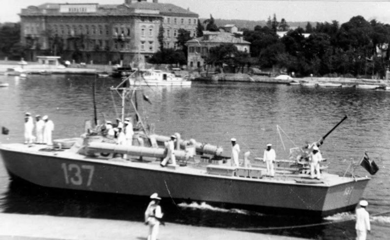 yugoslavtype108mt137_1.jpg